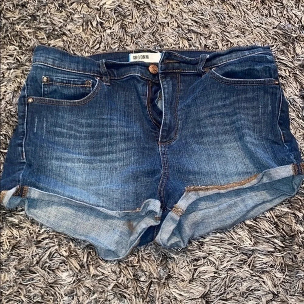 High waisted Garage Denim stretch shorts size 11.